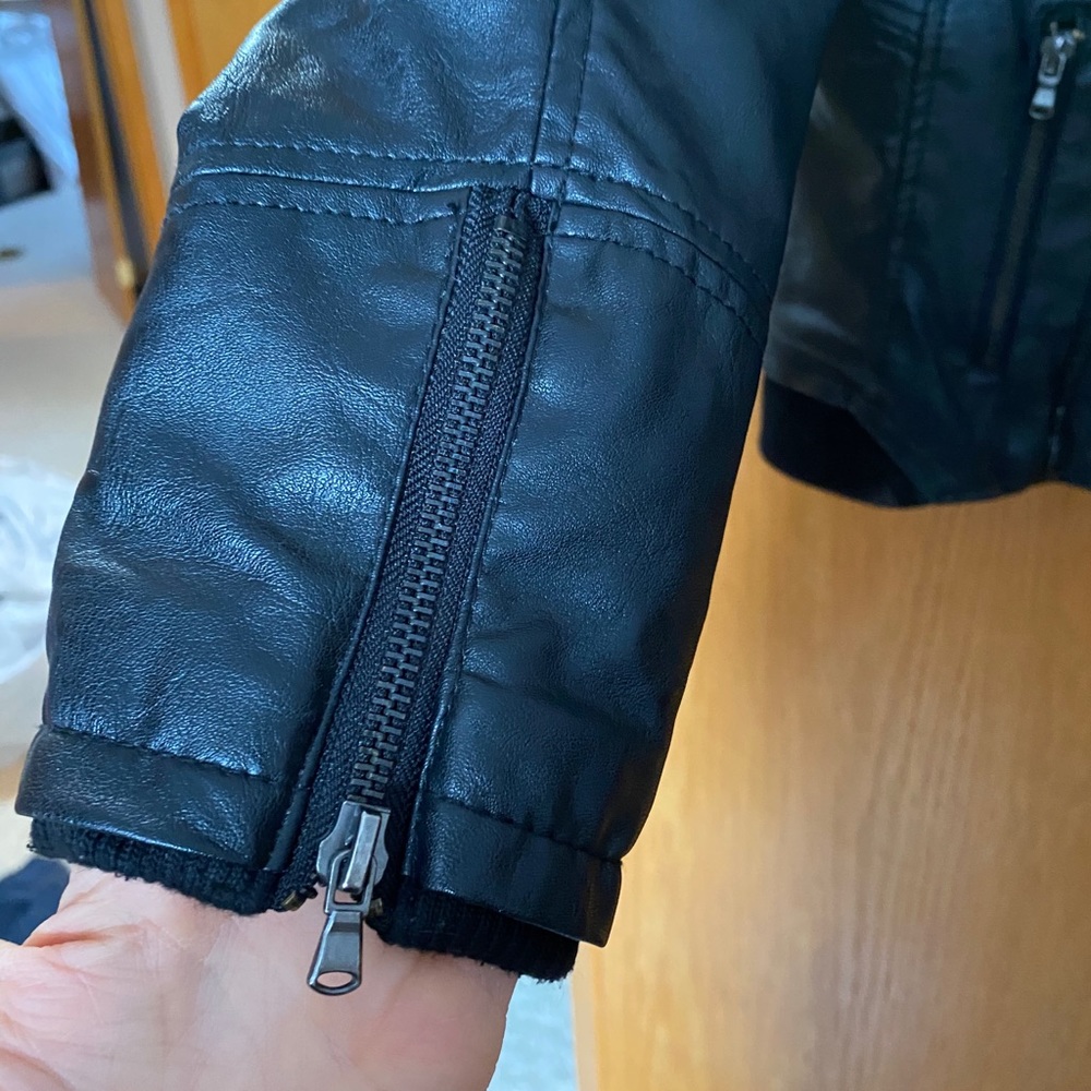 Moto Jacket - Picture 5 of 8